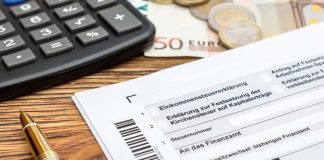 Eine Steuererklärung mit Taschenrechner, wie wird ein geldwerter Vorteil angegeben?