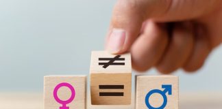 Zwei Blöcke mit Symbolen für Geschlechter, was gibt es für Diskriminierung aufgrund des Geschlechts?